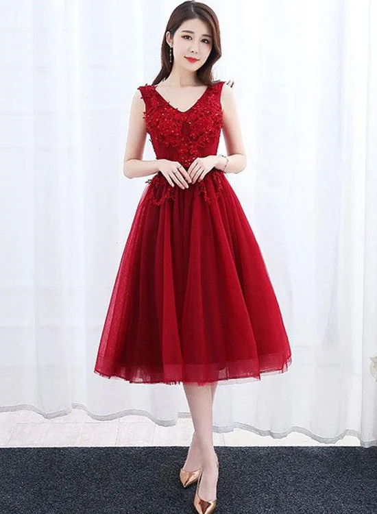 Wine Red Vintage Tea Length Homecoming Dresses, Charming Tulle V-neckline Party Dresses Tunics Short Trendy