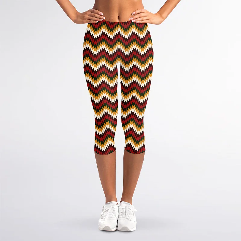 Native American Chevron Tribal Print Women's Capri Leggings Comfortable Classic Yoga Leggings