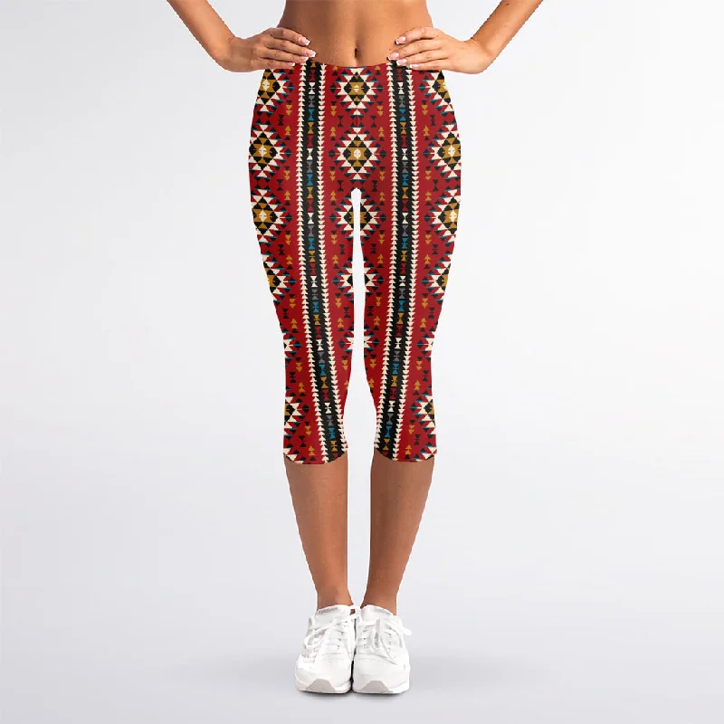 Native American Tribal Pattern Print Women's Capri Leggings Stylish Pockets Active Leggings