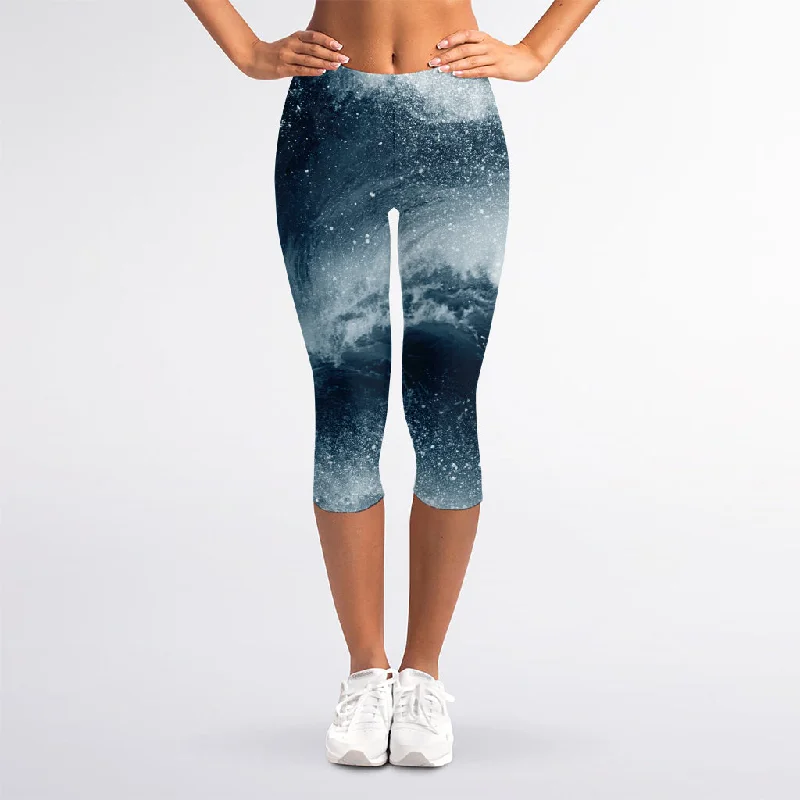 Ocean Wave Print Women's Capri Leggings Cozy Reflective Detail Leggings