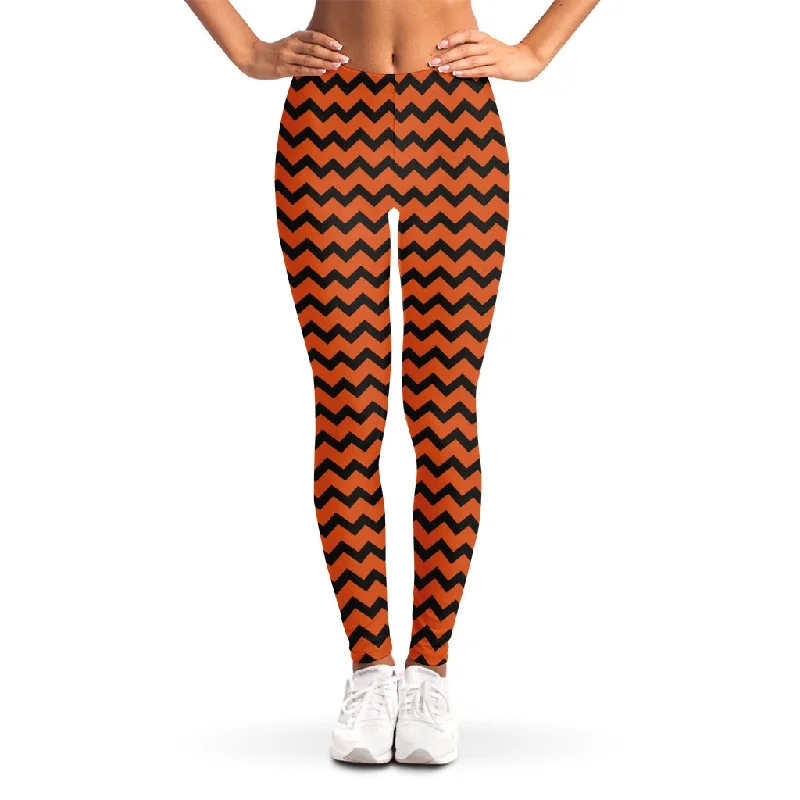 Orange Halloween Chevron Pattern Print Women's Leggings Comfortable Fleece-Lined Leggings